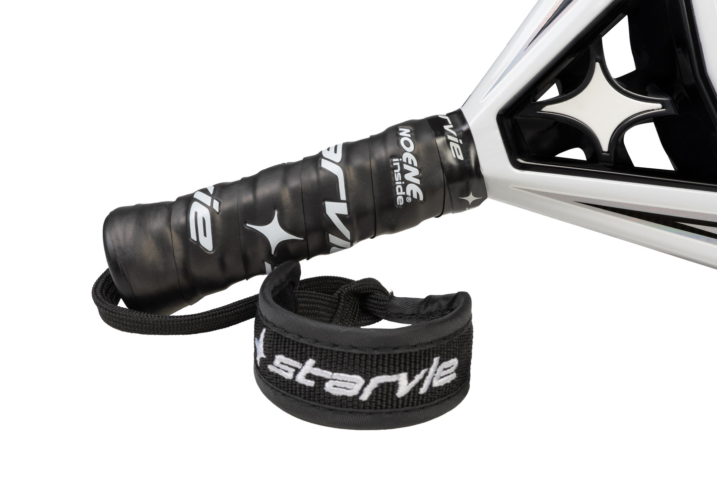 StarVie Astrum 2025 padel racket handle with Noene Inside grip technology for vibration absorption and superior comfort.