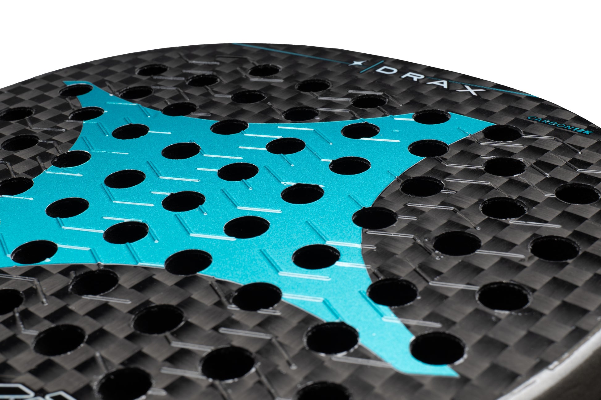 Detailed view of the StarVie Drax Pro Touch rough-textured surface with Racing Tech technology for enhanced spin and precision.